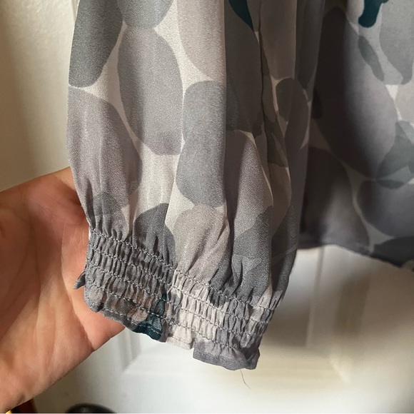 Loft Light Summer Blouse - Picture 3 of 5